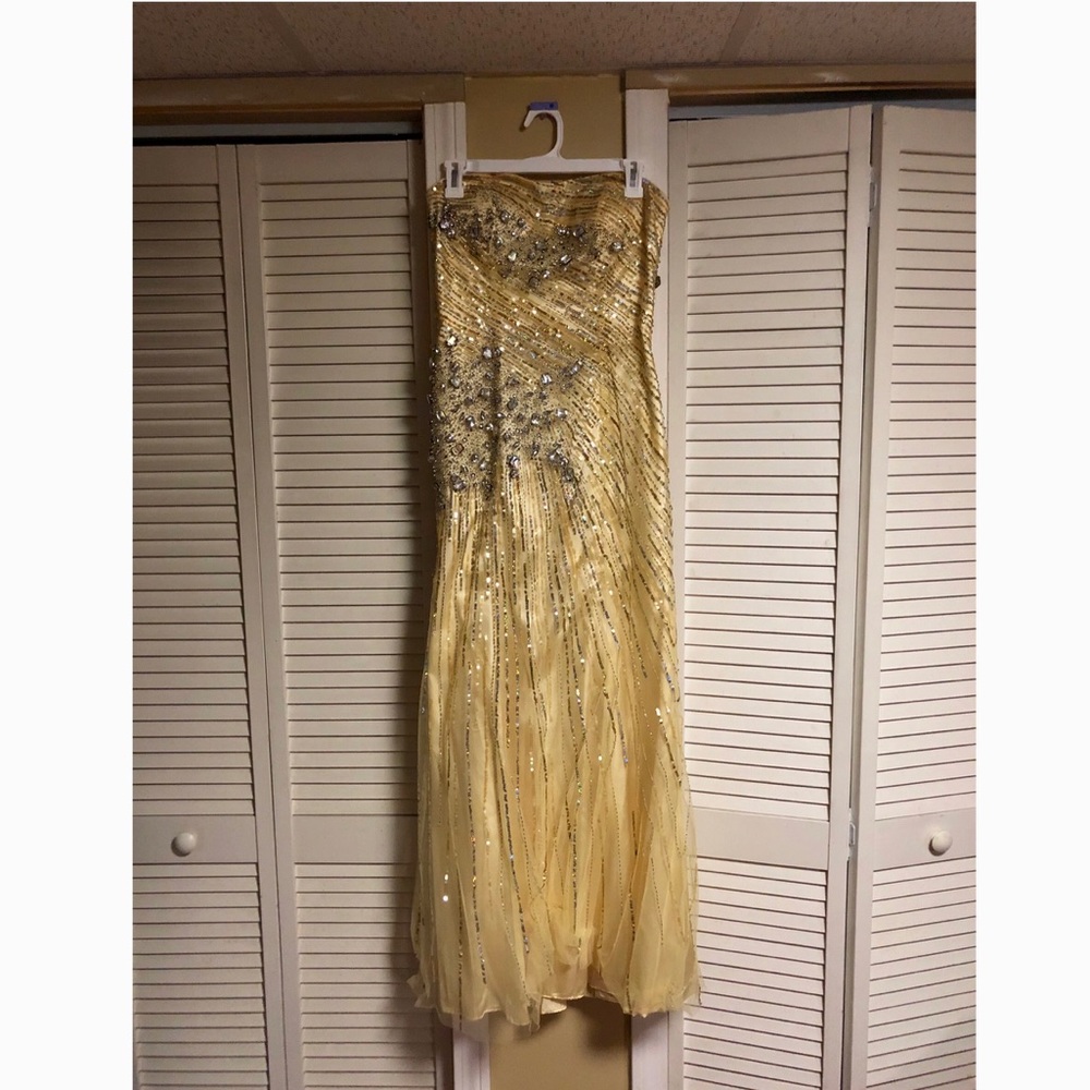 Yellow prom dress